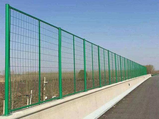 巴中道路防护围栏