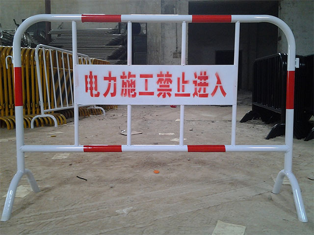 延庆道路推拉活动护栏生产防护厂