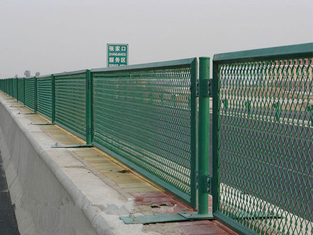 焦作不锈钢桥梁护栏