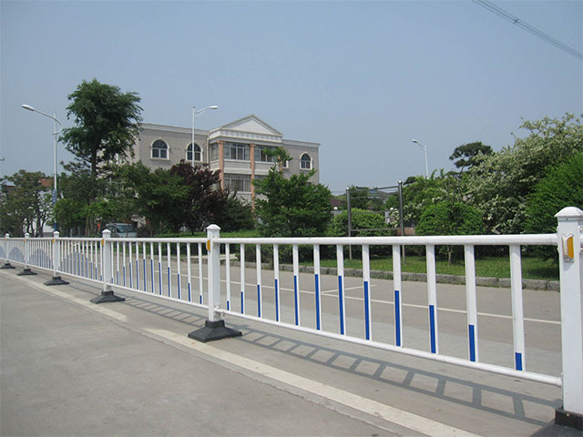 重庆璧山县市政道路护栏